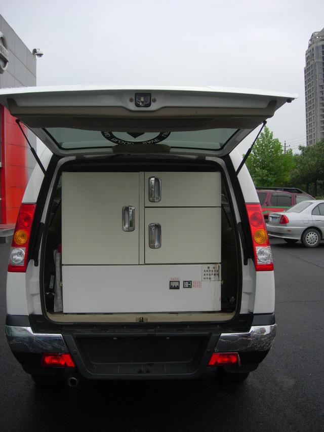 &ldquo;生命之舟&rdquo;急救送血車(chē)